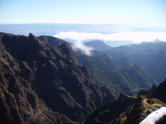Del Pico Ariero al Pico Ruivo, paisajes grandiosos