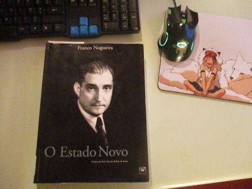 Libro sobre el salazarismo portugués escrito por Franco Nogueira