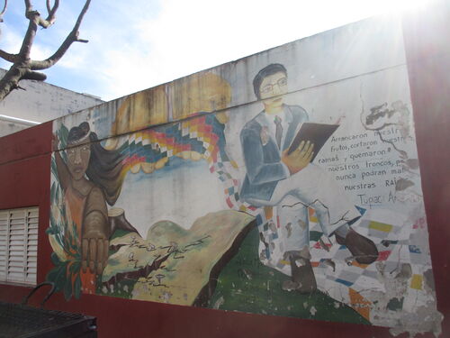 Grafiti en las calles de Cosquín en Argentina