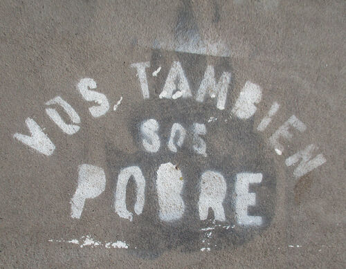 Grafiti habitual en Argentina que señala lo obvio a esa parte de la población que no para de sonreír sin motivo